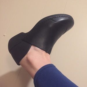 Slip Grips women’s clogs size 10